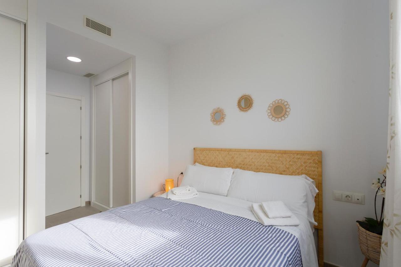 Poseidon Beach Apartment & Parking By Cadiz4Rentals Exterior foto